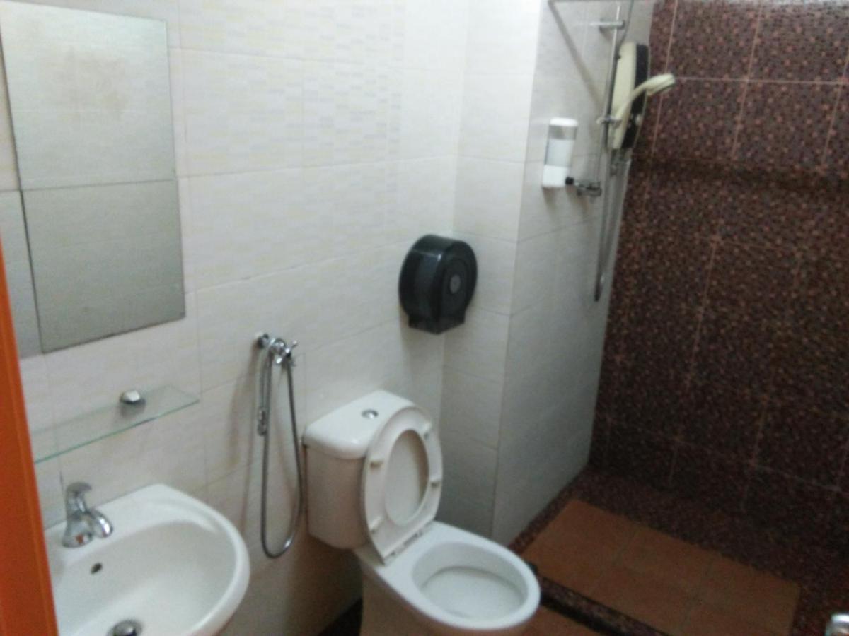 Hotel Abby Igb Tasek Ипох Екстериор снимка